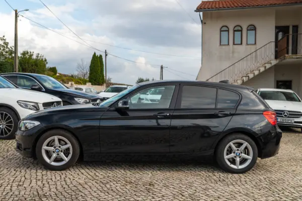 BMW 116 d Advantage 6