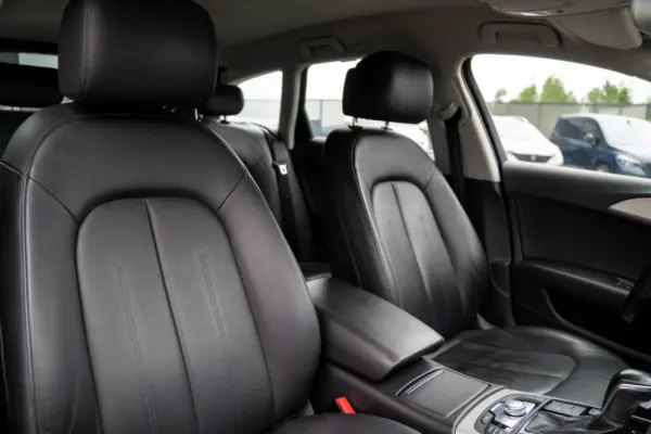 Audi A6 Avant 2.0 TDi S tronic 28
