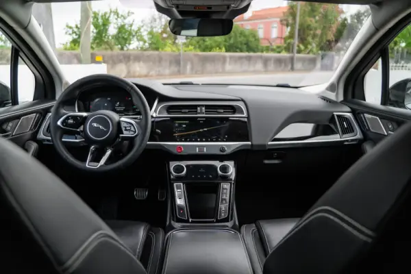 Jaguar I-Pace EV400 AWD SE 4