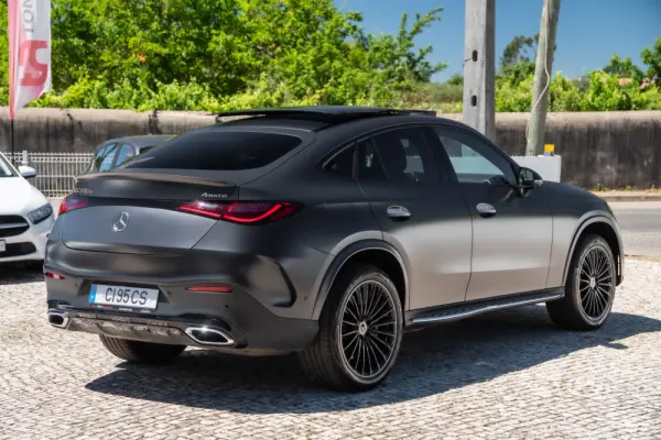 Mercedes-Benz GLC 300 de Coupe 4Matic 9G-TRONIC AMG Line Advanced 3