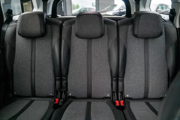 Peugeot 5008 1.6 BlueHDi Allure 36