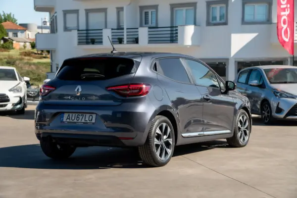 Renault Clio 1.0 TCe Intens 4