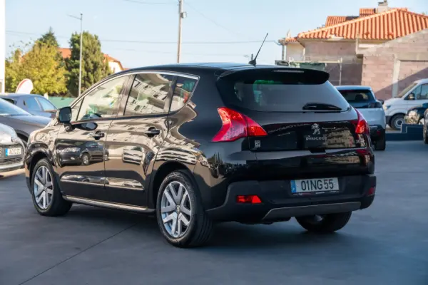 Peugeot 3008 2.0 HDi Hybrid4 9