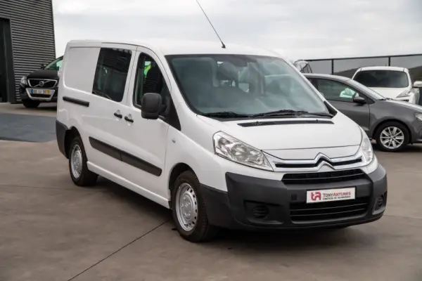 Citroen Jumpy 1.6 HDi L2H1 Semi-Vidrada 12