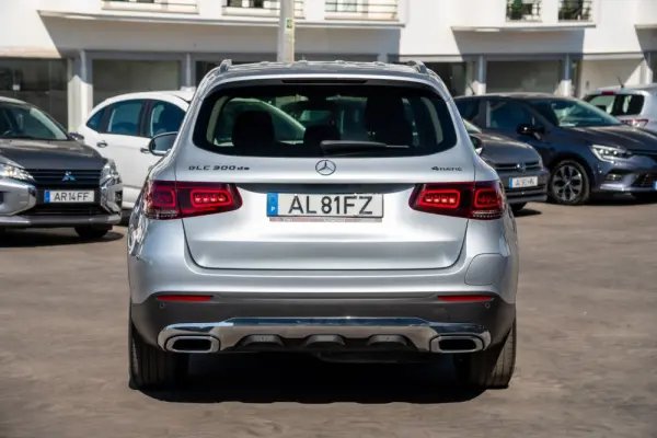 Mercedes-Benz GLC 300 de 4Matic 11