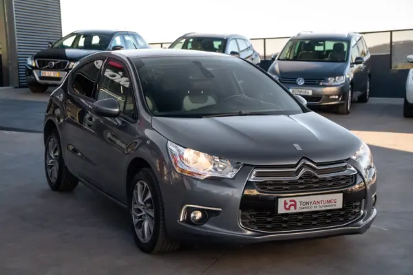 Citroen DS4 1.6 e-HDi So Chic CMP6 11