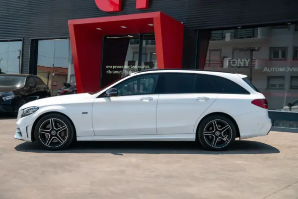Mercedes-Benz C 300 de T 9G-TRONIC AMG Line 11