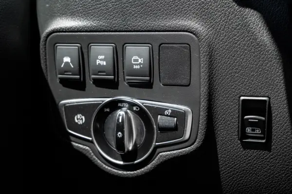 Mercedes-Benz X 350 d Power 4-Matic 33