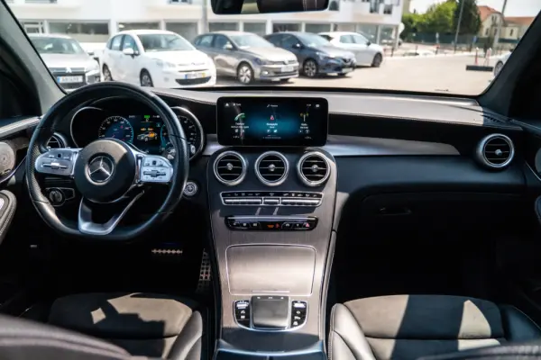Mercedes-Benz GLC 300 de Coupe 4Matic 9G-TRONIC AMG Line 5