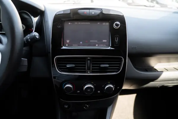 Renault Clio 1.5 dCi Limited 18