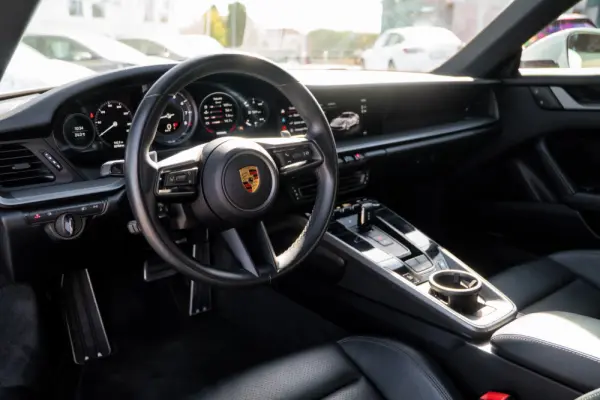 Porsche 911 (992) Carrera PDK 3