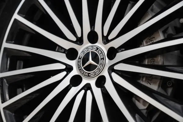 Mercedes-Benz C 300 d AMG Line 41