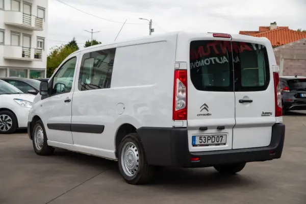 Citroen Jumpy 1.6 HDi L2H1 Semi-Vidrada 10