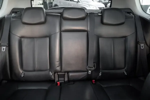 Peugeot 3008 2.0 HDi Hybrid4 27