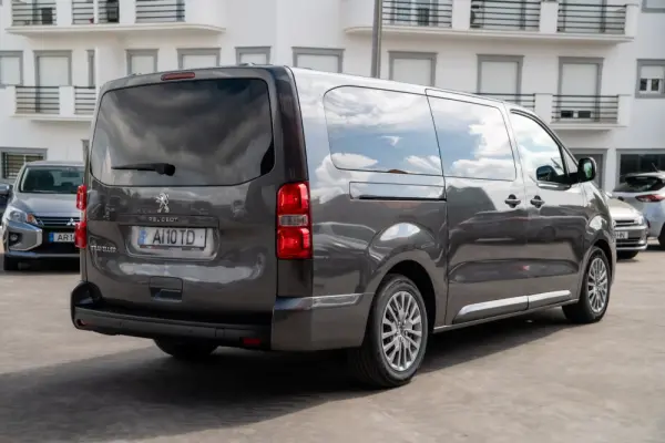 Peugeot Traveller 1.5 BlueHDi L2H1 Active Standard 3