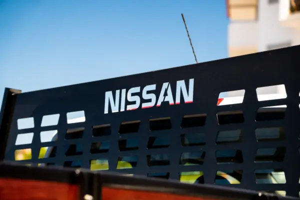 Nissan Navara 2.5 dCi CD LE 10