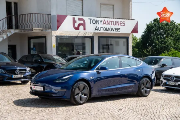 Tesla Model 3 Standard Range Plus RWD 1