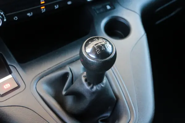 Peugeot Partner Partner 1.6 BlueHDi L1 Pro 13