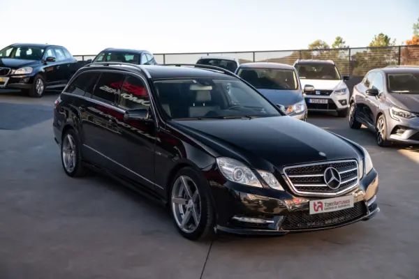 Mercedes-Benz E 220 BlueTEC 9G-TRONIC Avantgarde 11