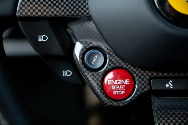 Ferrari 812 Superfast 6.5 V12 22
