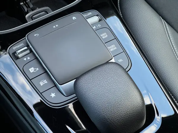 Mercedes-Benz A 250 e 8G-DCT Edition AMG Line 22