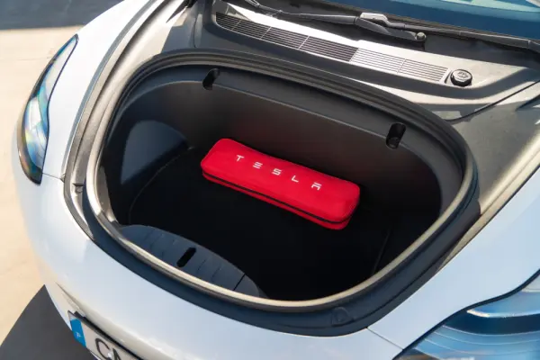 Tesla Model 3 Long-Range Dual Motor AWD 13