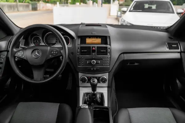 Mercedes-Benz C 220 CDI Avantgarde 4