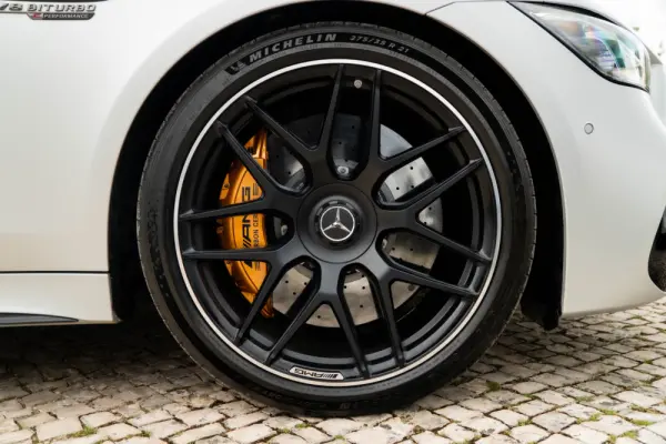 Mercedes-Benz AMG GT 63 S E Performance 8