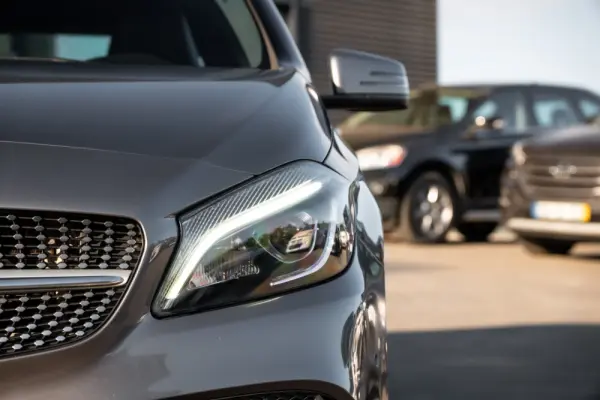 Mercedes-Benz A 180 d AMG Line 13