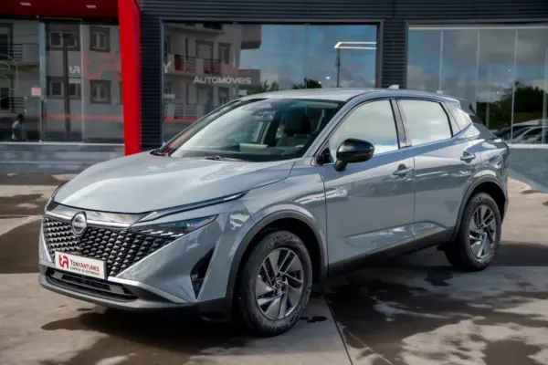 Nissan Qashqai 1.3 DIG-T N-Connecta 2