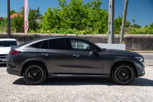 Mercedes-Benz GLC 300 de Coupe 4Matic 9G-TRONIC AMG Line Advanced 5
