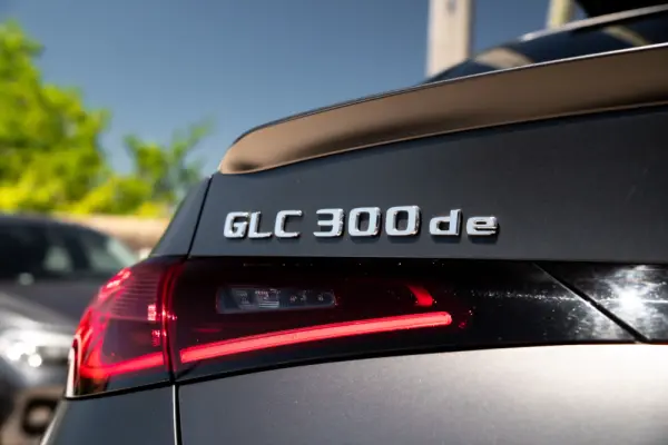 Mercedes-Benz GLC 300 de Coupe 4Matic 9G-TRONIC AMG Line Advanced 36