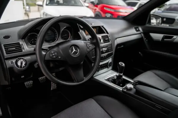 Mercedes-Benz C 220 CDI Avantgarde 2
