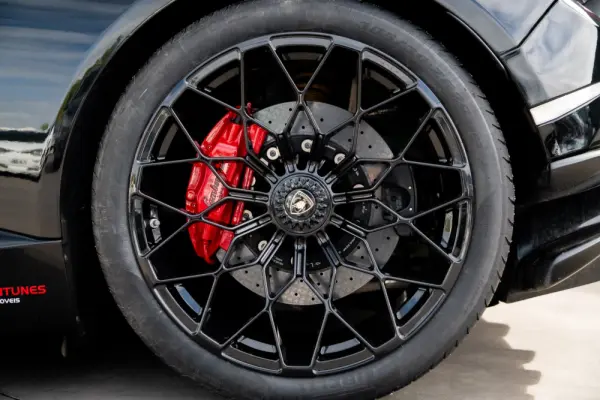 Lamborghini Huracán 5.2 V10 LP Performance 6