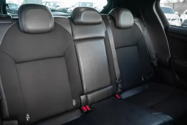 Citroen DS4 1.6 e-HDi So Chic CMP6 26