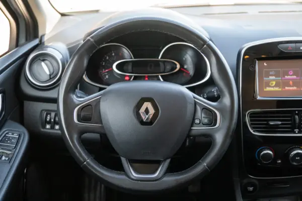 Renault Clio 1.5 dCi Limited EDition 13
