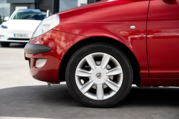 Lancia Ypsilon 1.2 Fashion 3