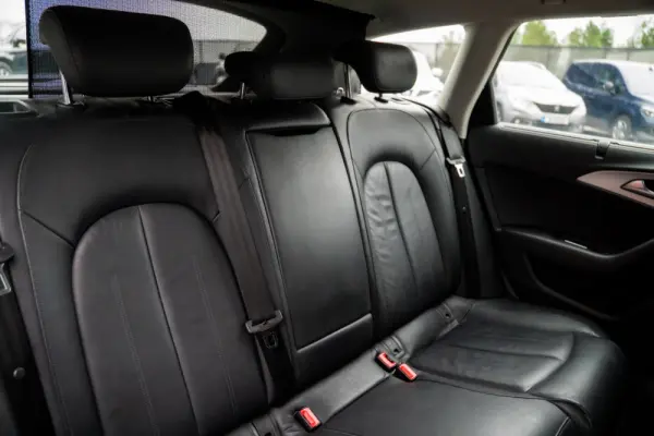 Audi A6 Avant 2.0 TDi S tronic 27