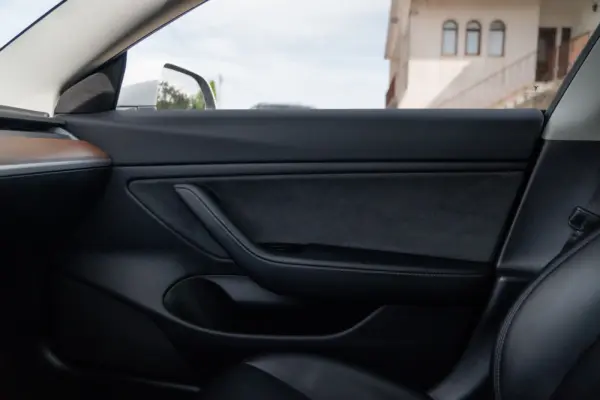 Tesla Model 3 Long Range AWD Dual Motor Performance 19