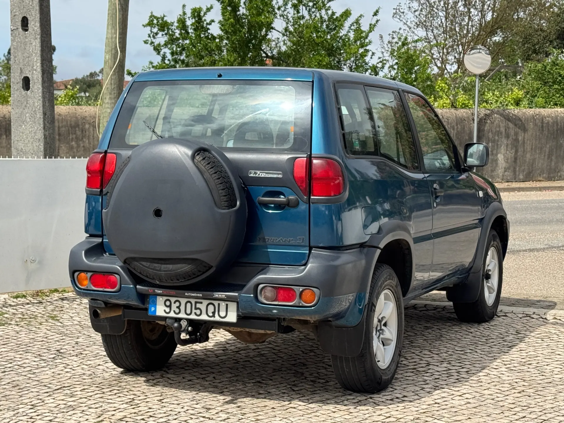 Nissan Terrano Outro 4