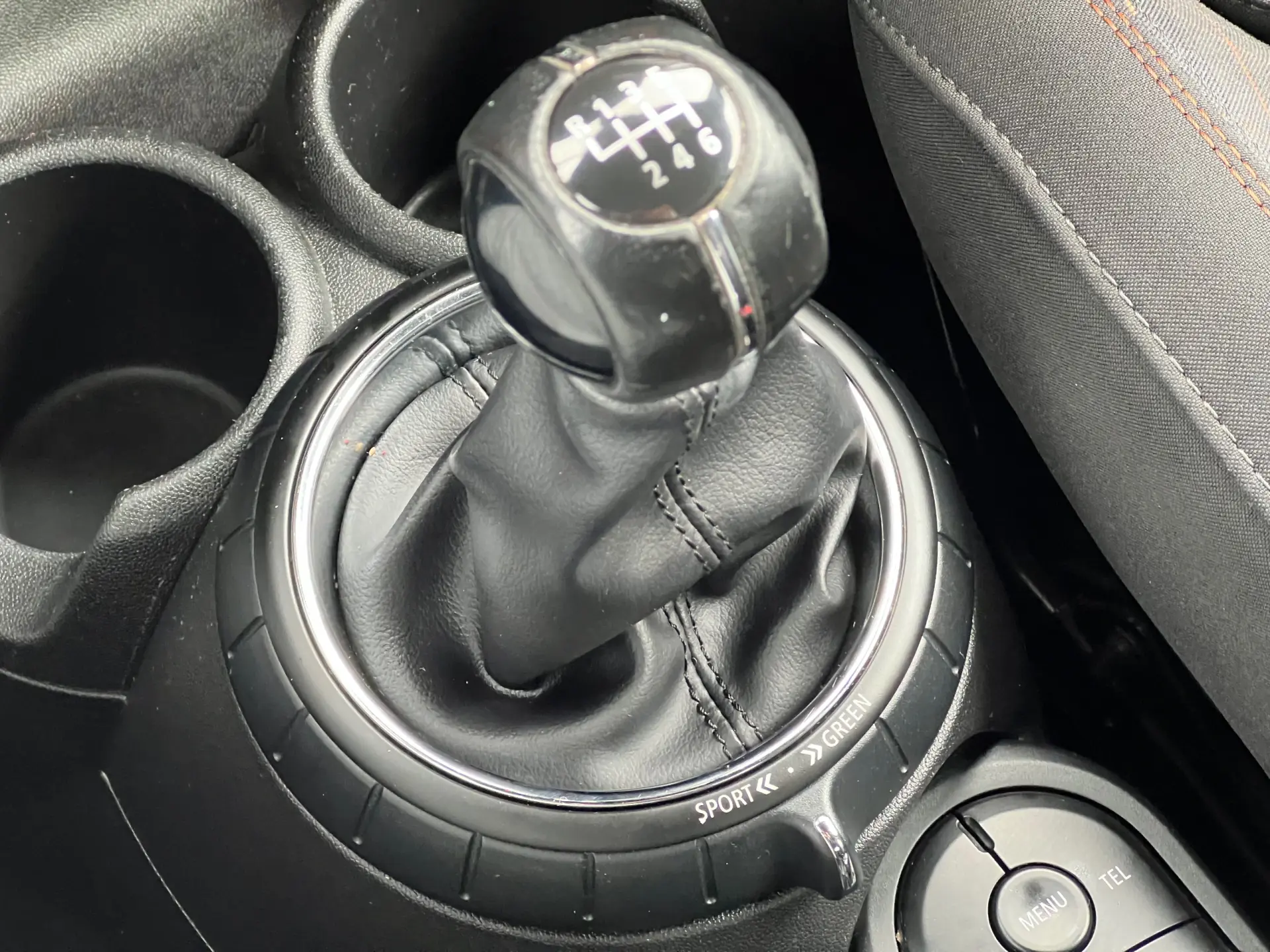 MINI 5 Portas Cooper D 18