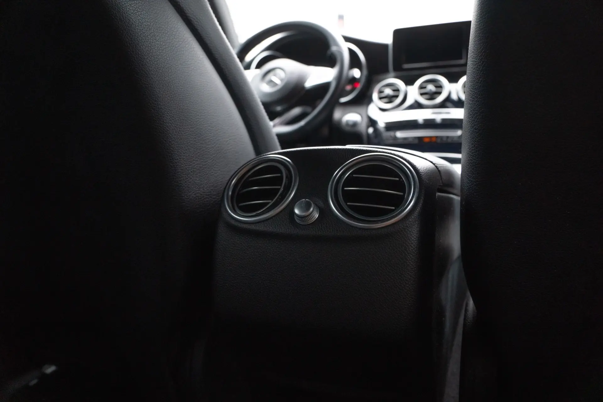 Mercedes-Benz GLC 250 d Coupé AMG Line 4-Matic 32