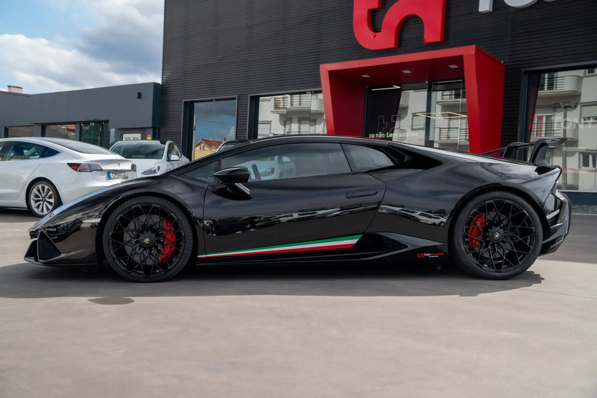 Lamborghini Huracán 5.2 V10 LP Performance 4