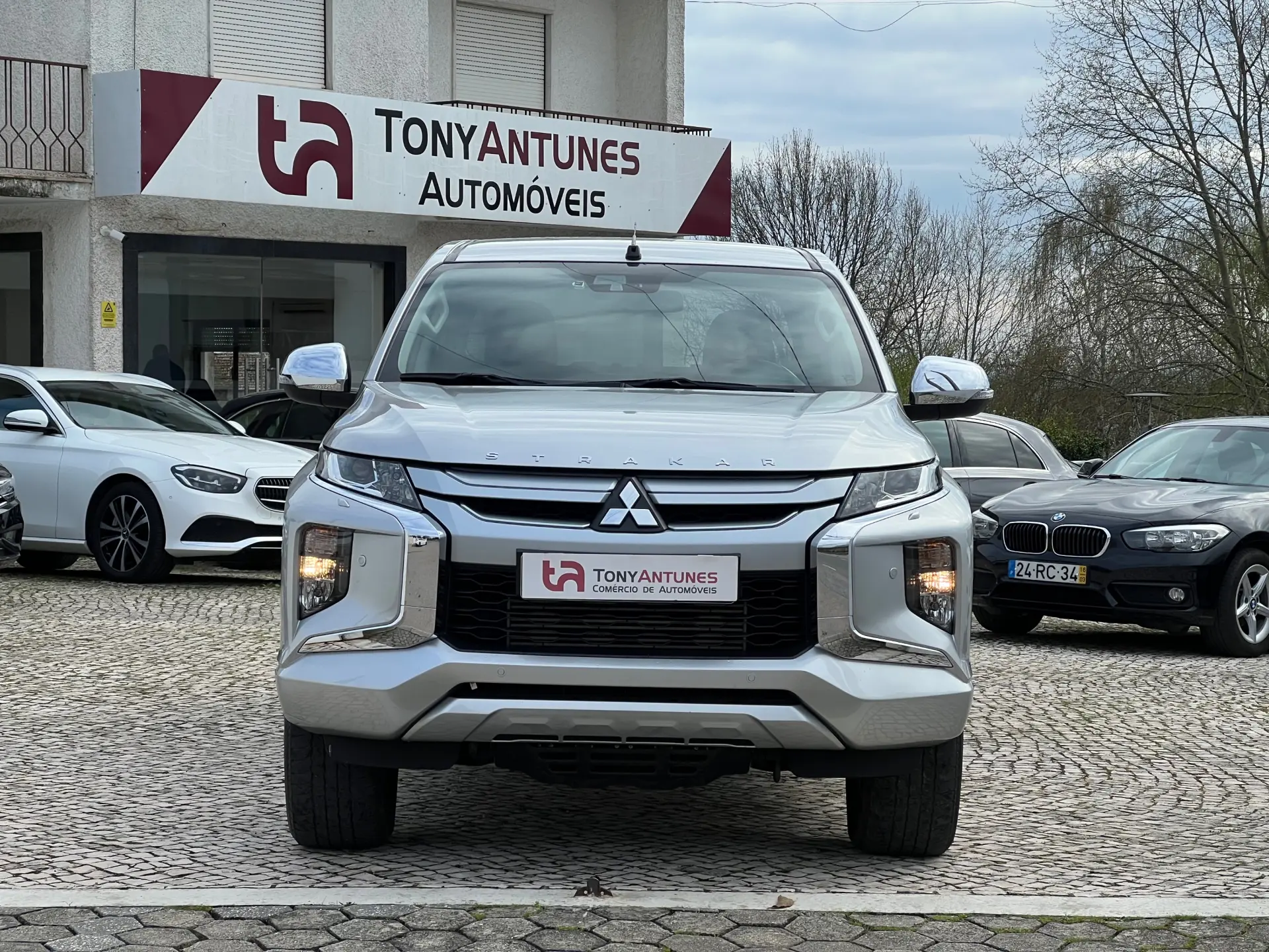 Mitsubishi L200 2.3 DI-D Strakar Space Cab Intense 4WD 3