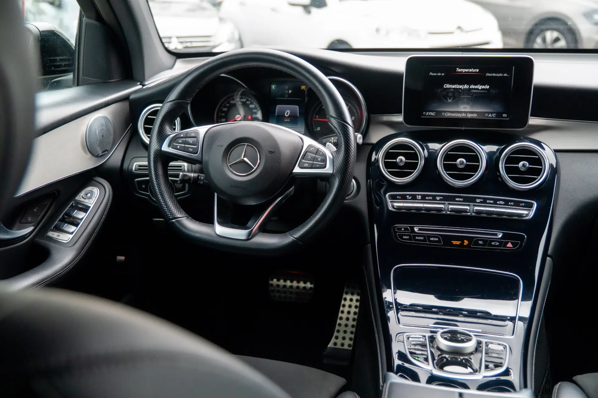 Mercedes-Benz GLC 250 d Coupé AMG Line 4-Matic 33