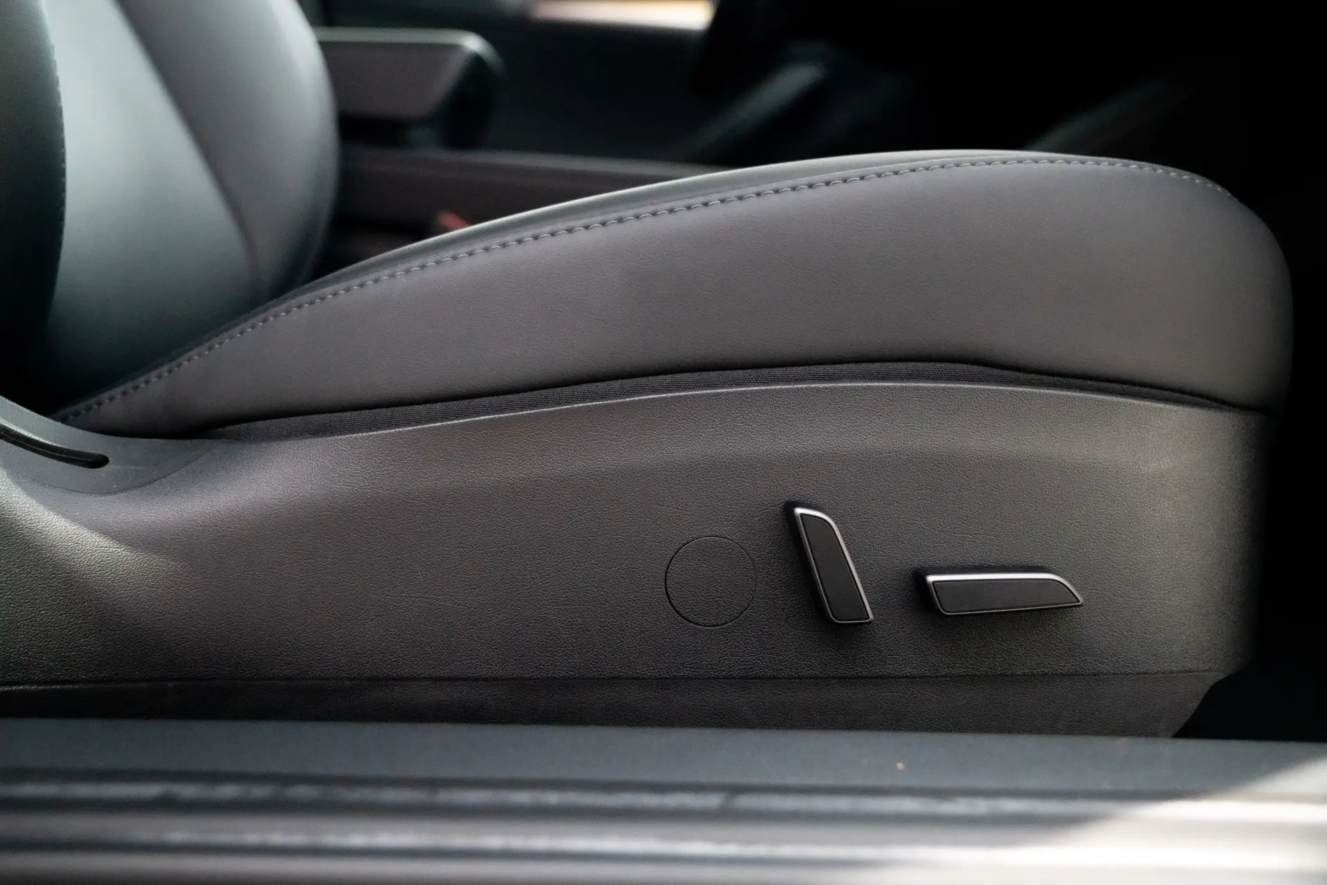 Tesla Model 3 Performance Dual Motor AWD 22