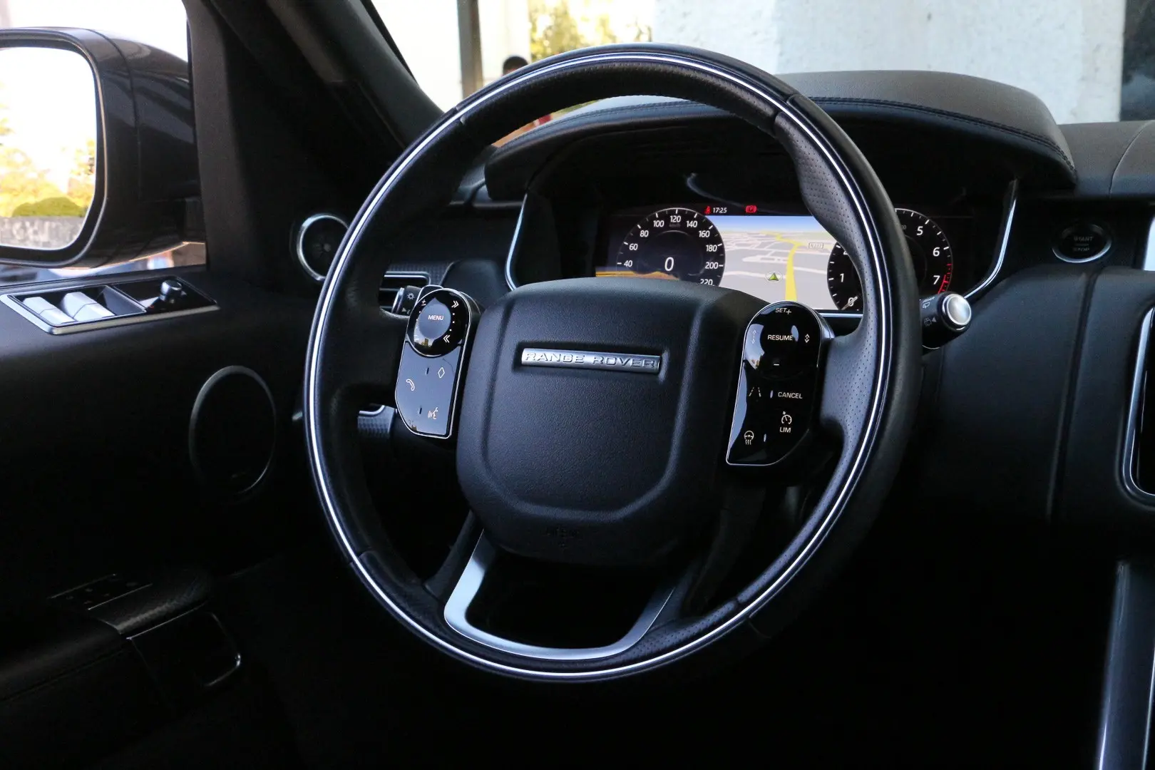Land Rover Range Rover Sport 2.0 Si4 PHEV HSE Dynamic Stealth 33