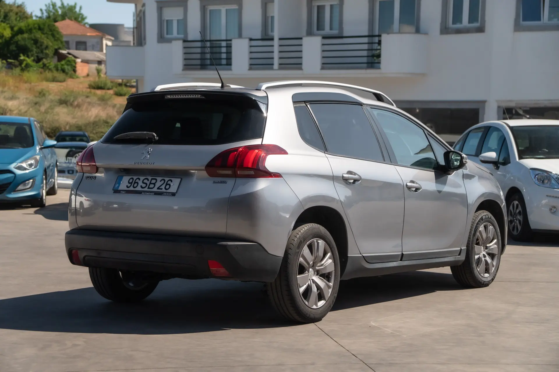 Peugeot 2008 1.6 BlueHDi Access 4