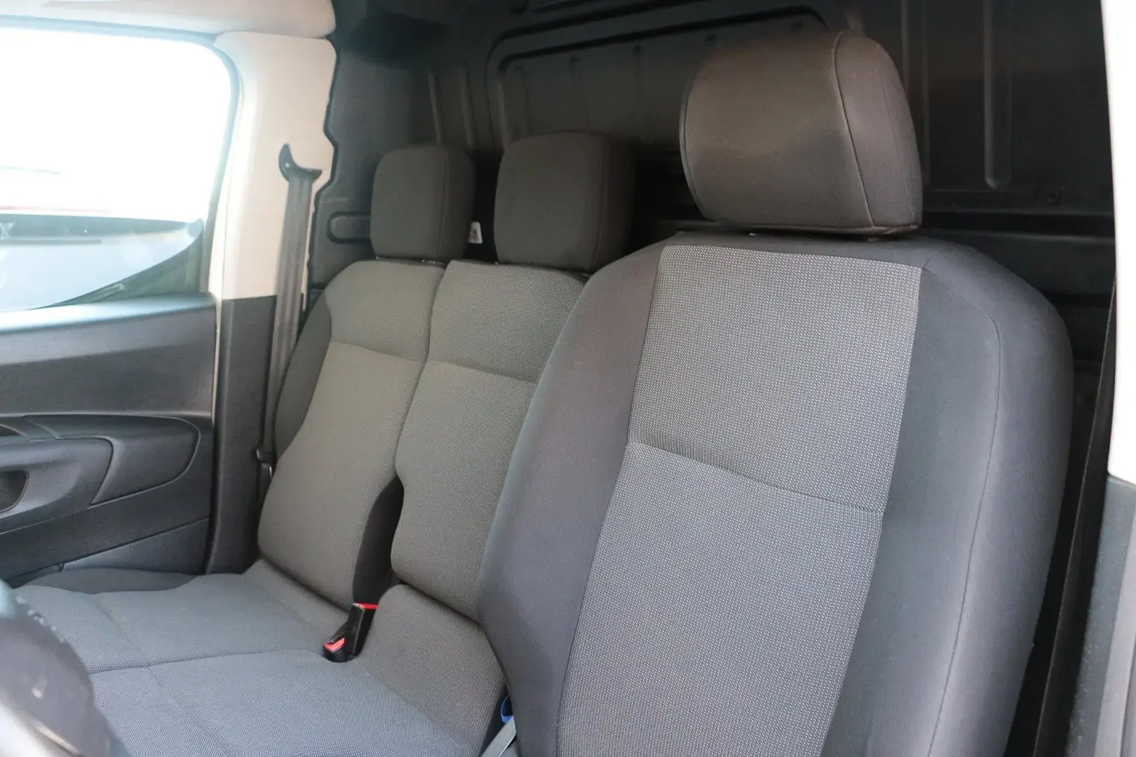 Peugeot Partner 1.5 BlueHDi 21