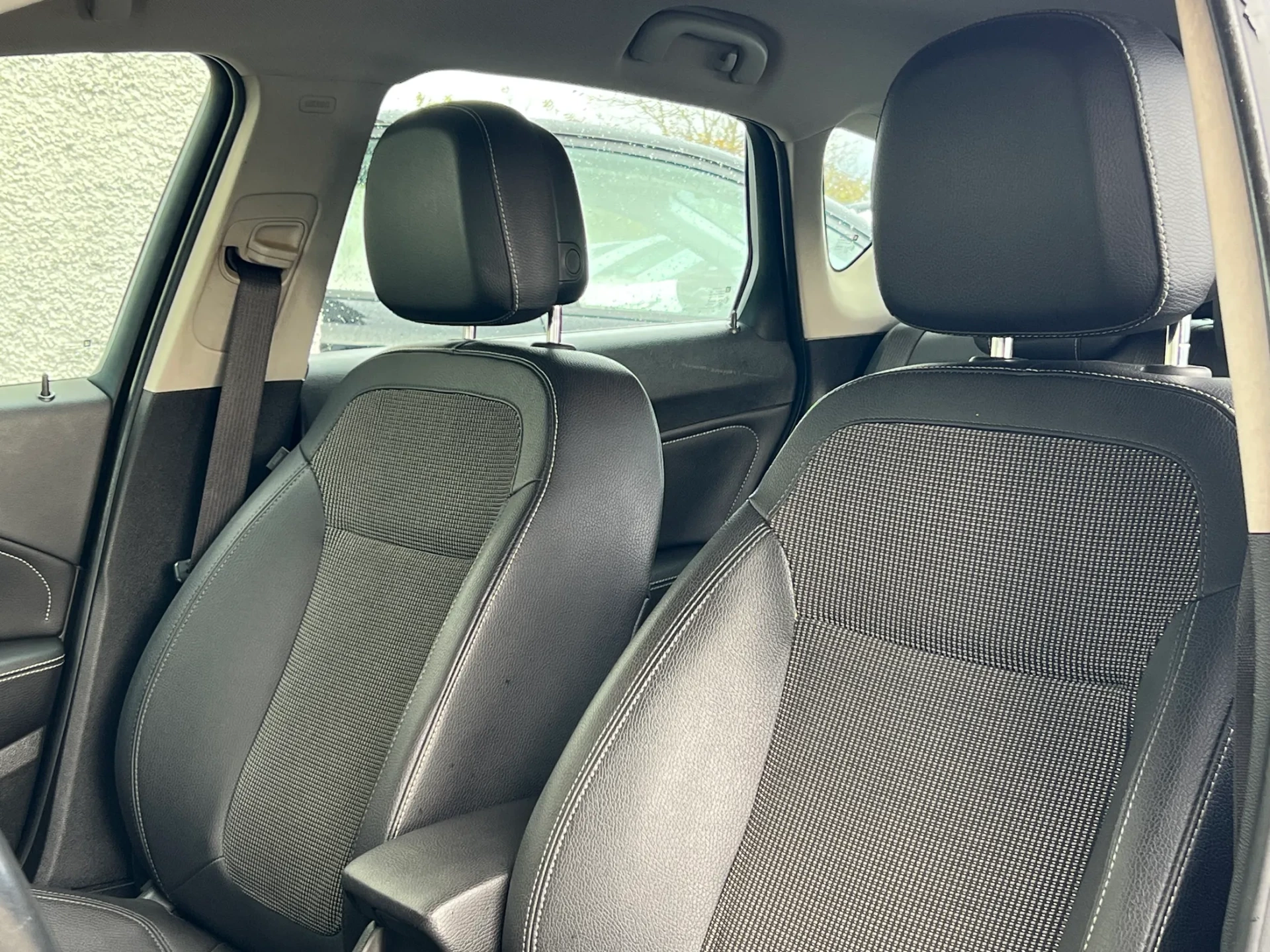 Opel Astra 1.7 CDTi Edition 8